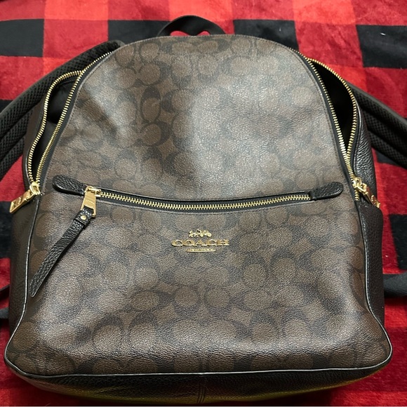 Coach Large Court Backpack Signature Canvas - Picture 5 of 5